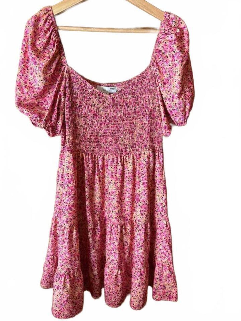 Women’s Lorna Floral Pink Dress Sz Medium